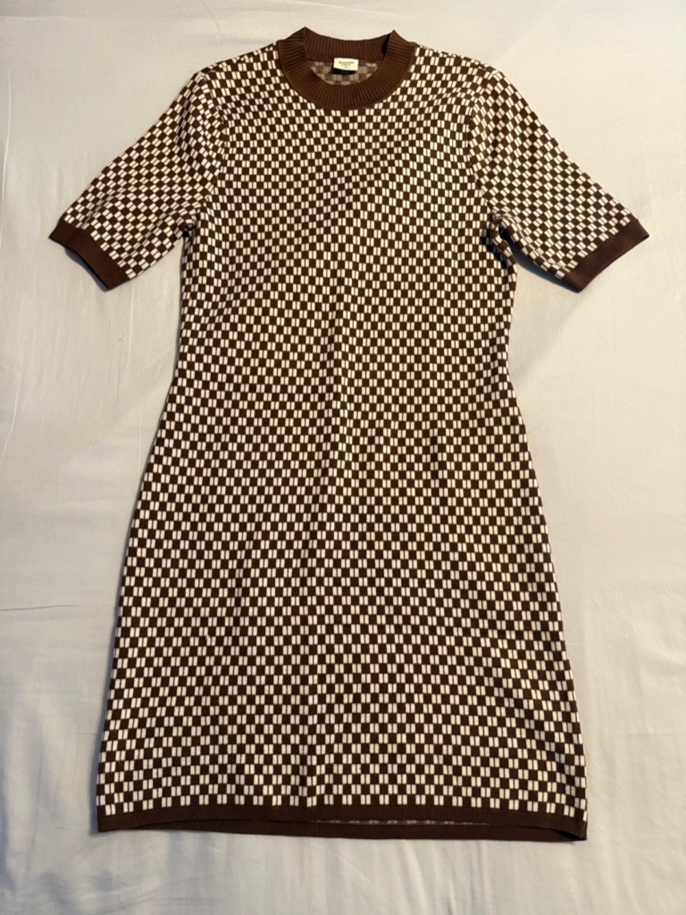 Abercrombie & Fitch Brown and Cream Checkered Mockneck Mini Sweater Dress *NWOT*